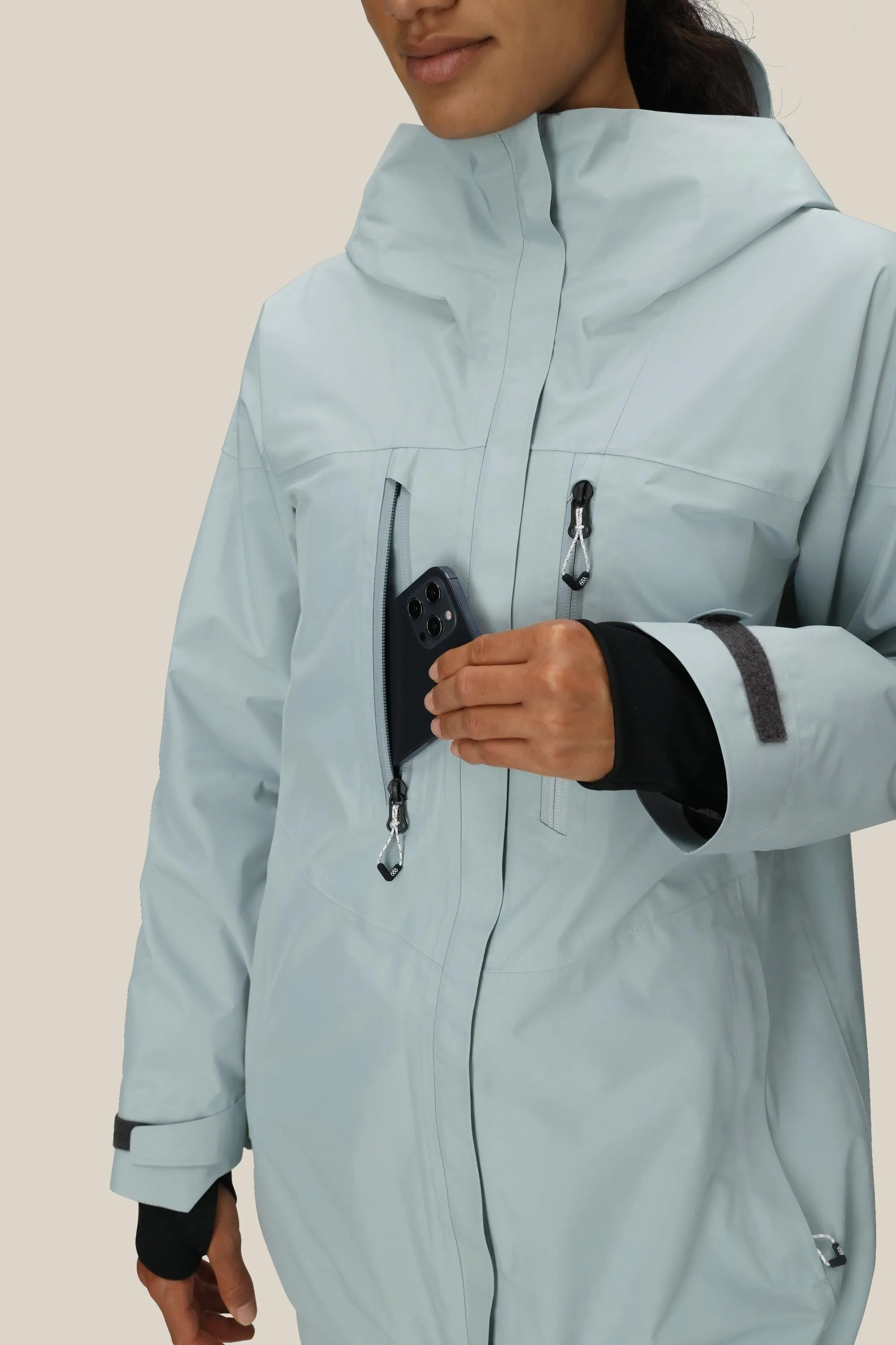 686 Womens Snow Jacket GORE-TEX Skyline Thermagraph - Image 9