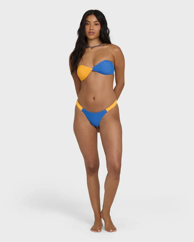 Billabong Womens Bikini Top Tanlines Twist Bandeau - Image 5