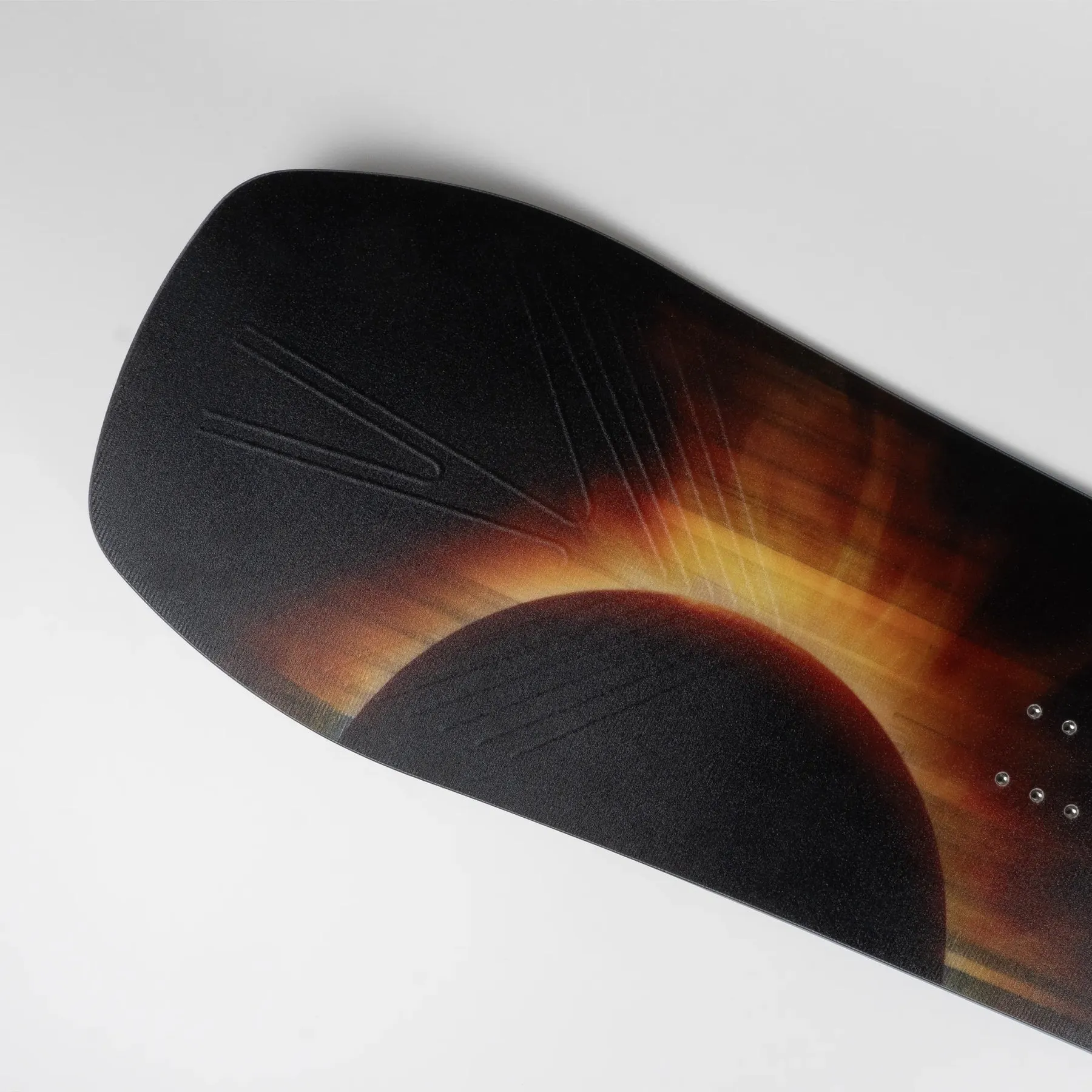 Never Summer Mens Snowboard Proto T3 Eclipse - Image 4