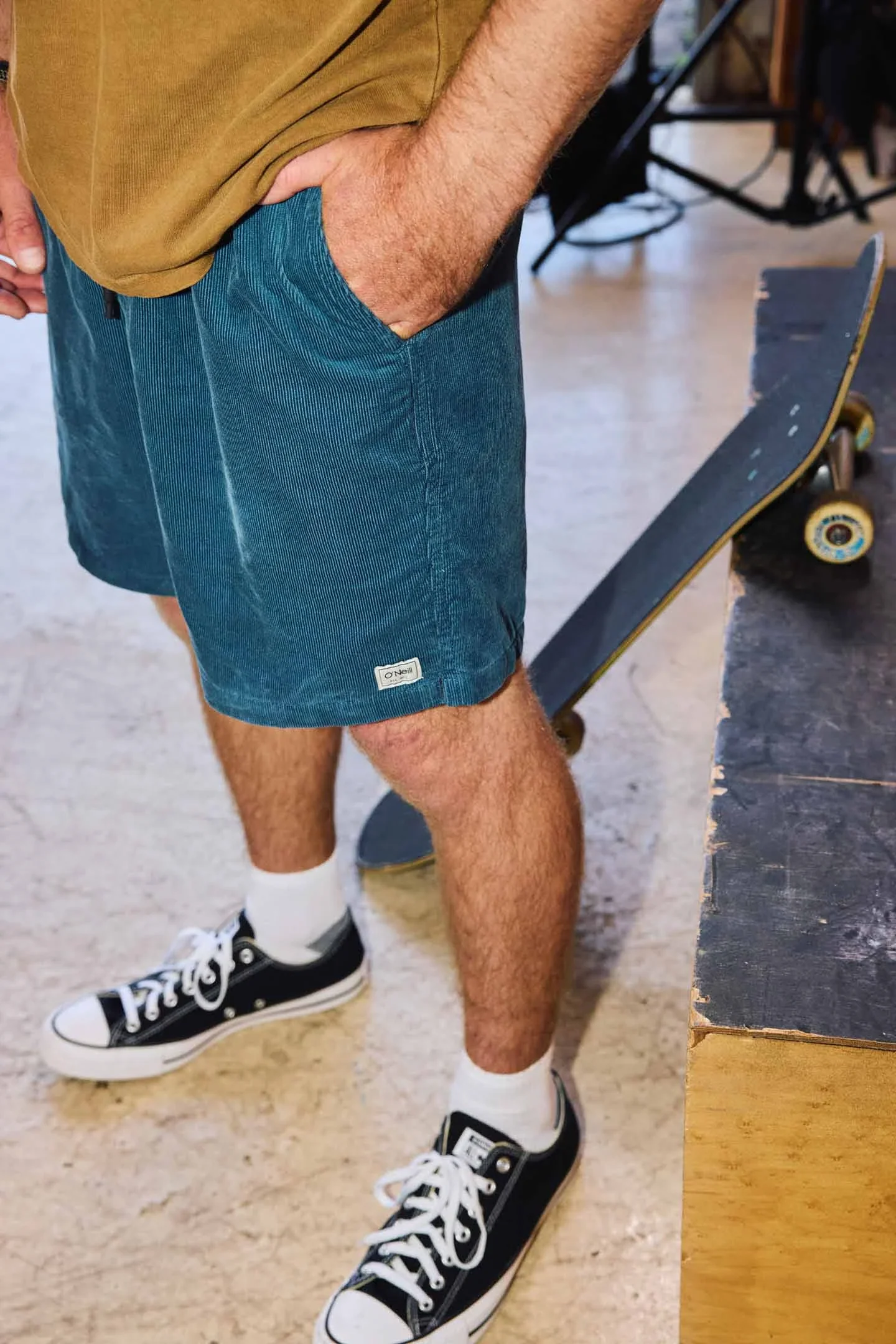 Oneill Mens Shorts OG Cord Elastic Waist 18" - Image 5