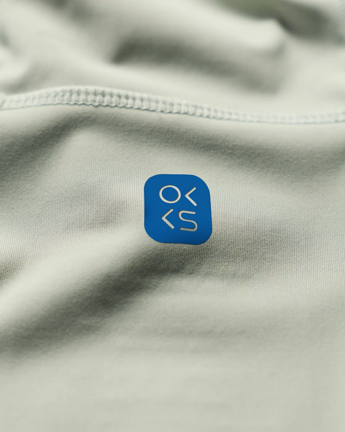 Outerknown Mens Rashguard Apex Evolution Hooded - Image 9