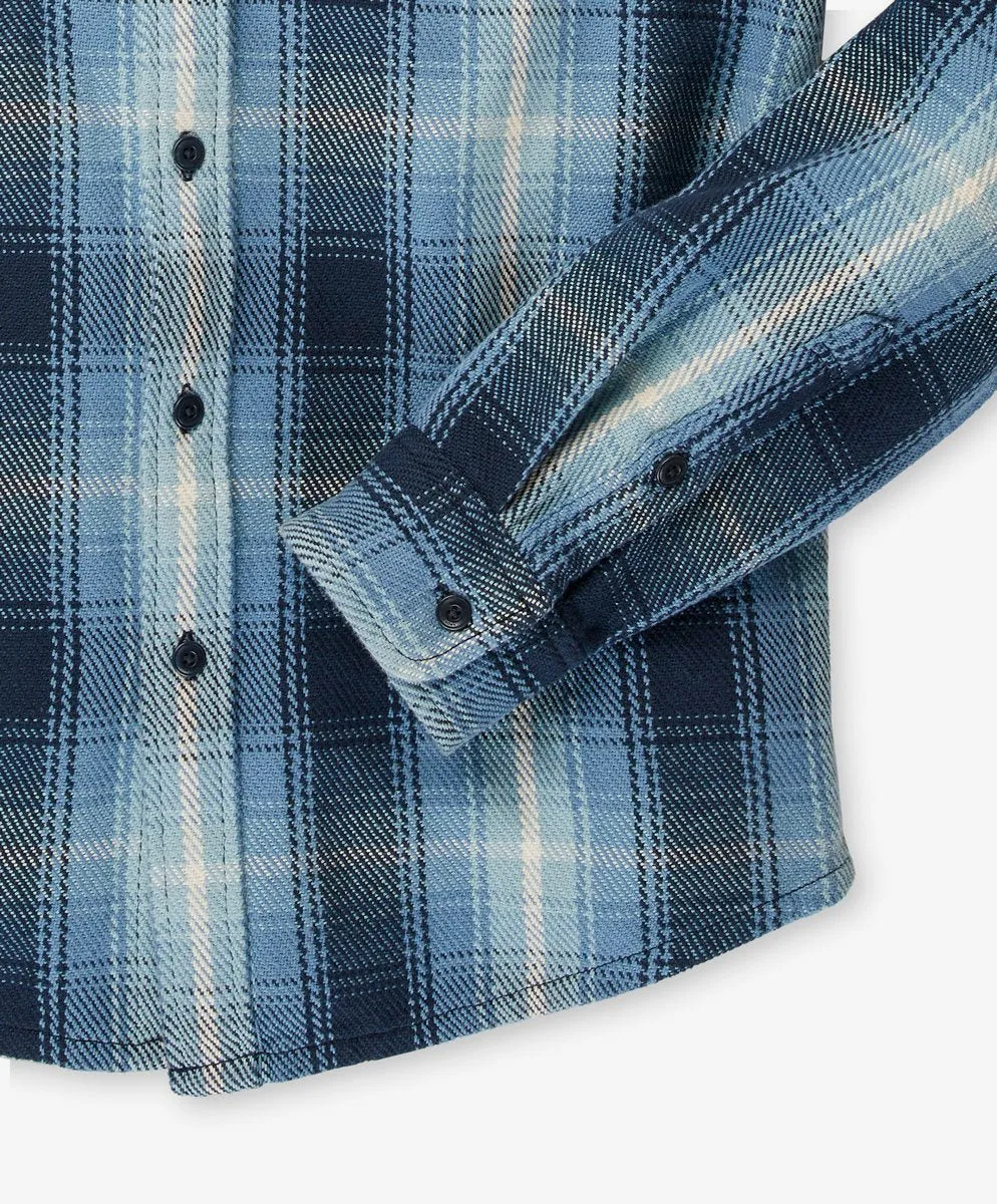 Outerknown Mens Shirt Blanket - Image 19