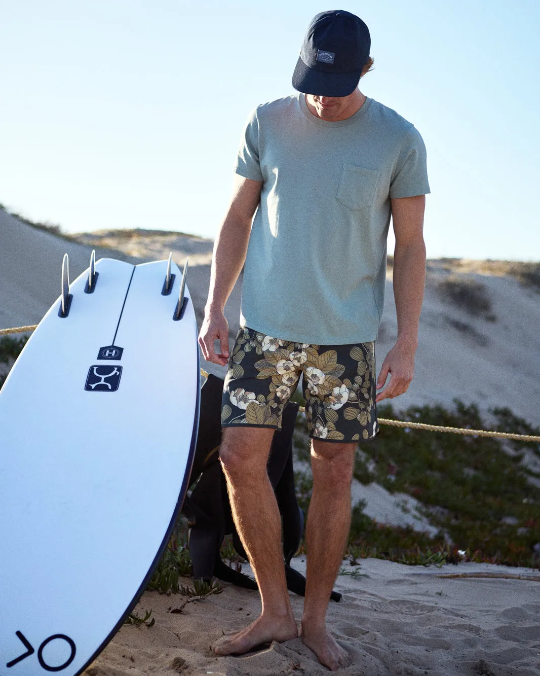 Outerknown Mens Shirt Groovy Pocket Tee - Image 8
