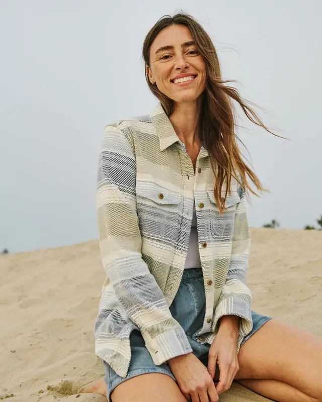 Outerknown Womens Shirt Blanket - Image 49