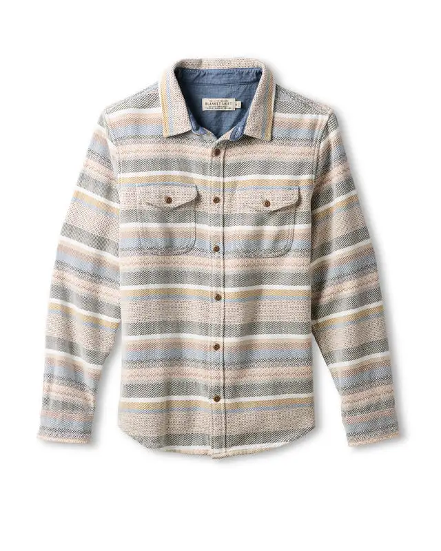Outerknown Womens Shirt Blanket - Image 50