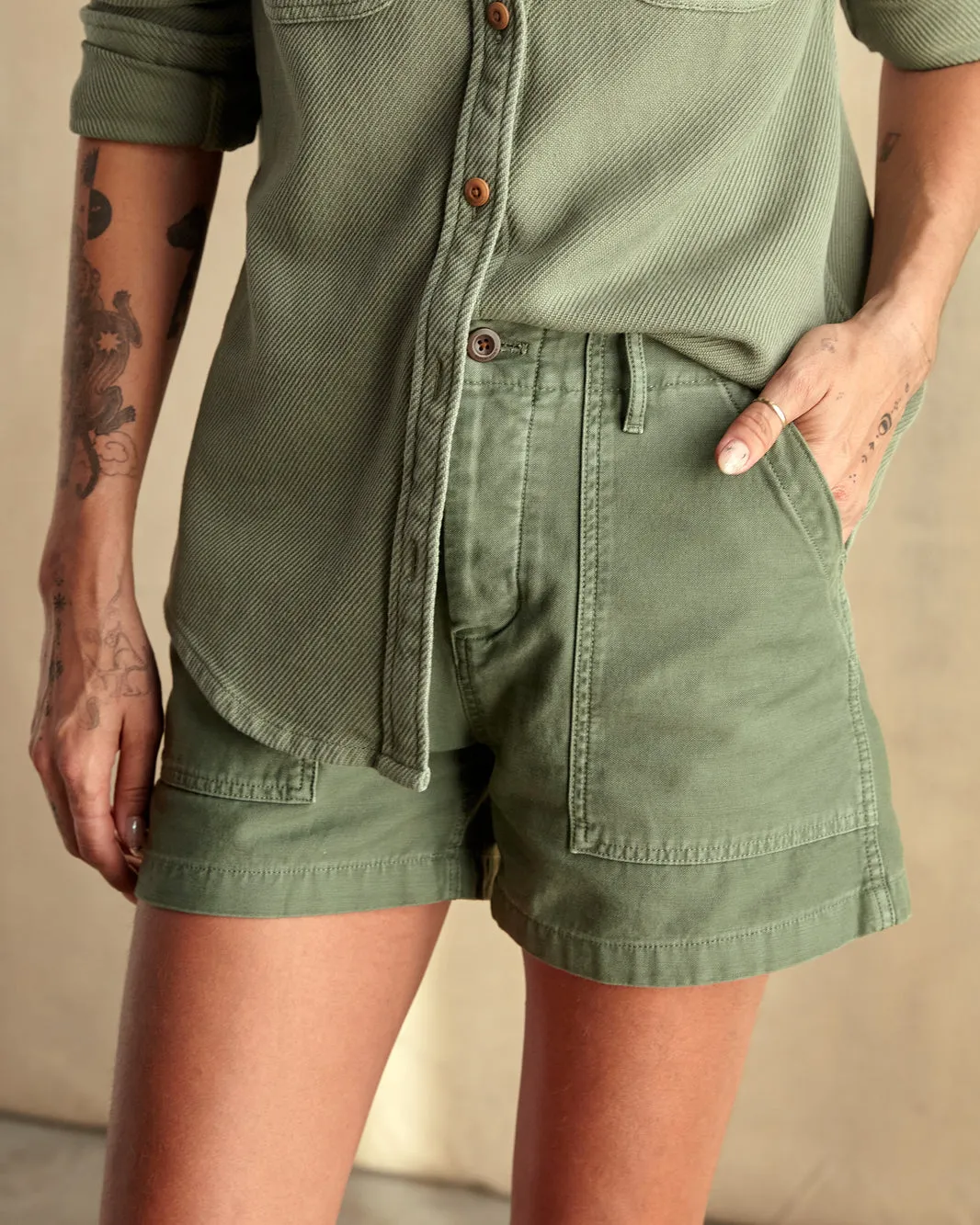 Outerknown Womens Shorts Westbound Utility - Image 3