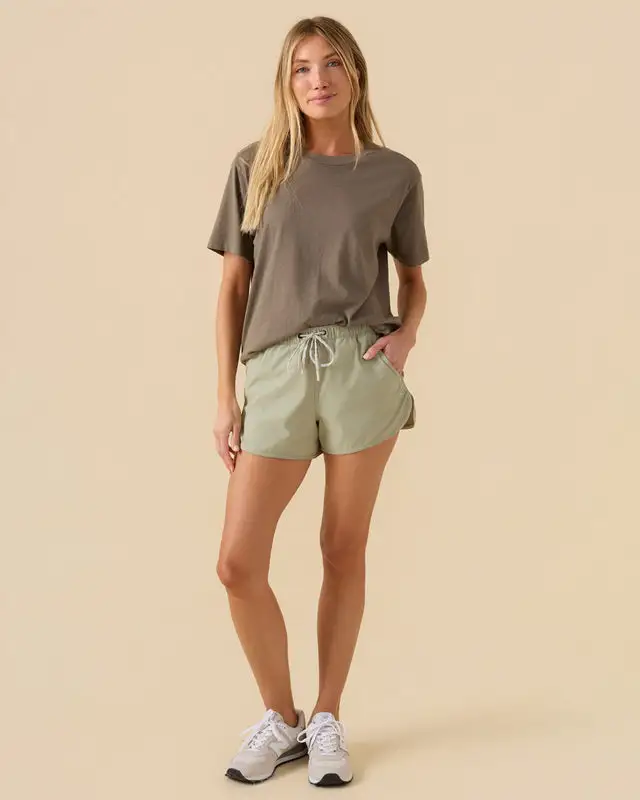 Outerknown Womens Shorts Zuma Volley - Image 14