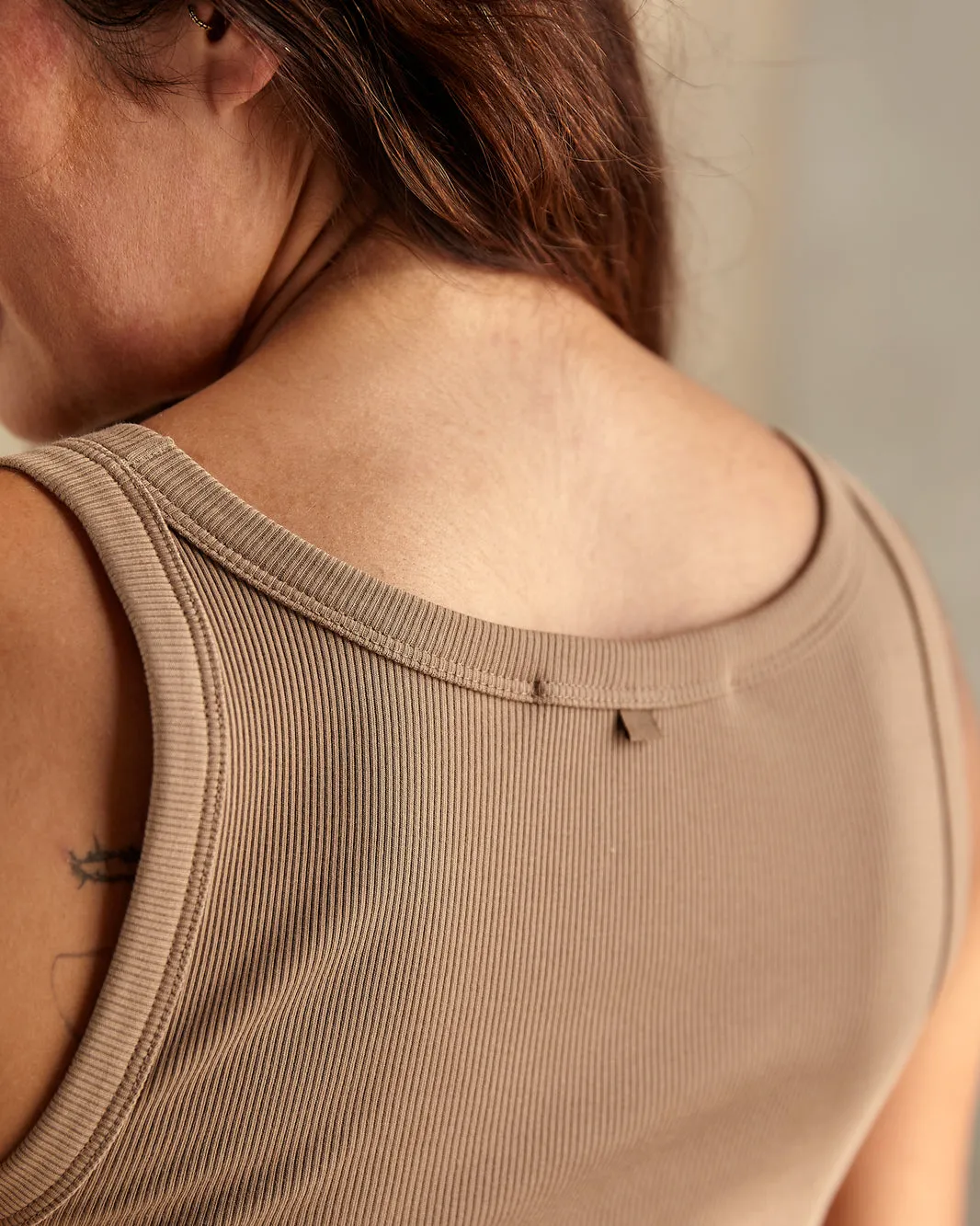 Outerknown Womens Tank Top Sojourn Ribbed - Image 4