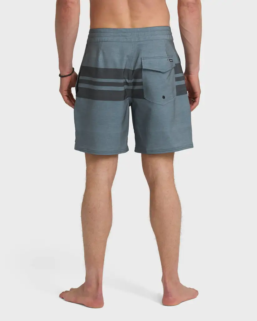 Quiksilver Mens Boardshorts Surfsilk Street 18" - Image 4