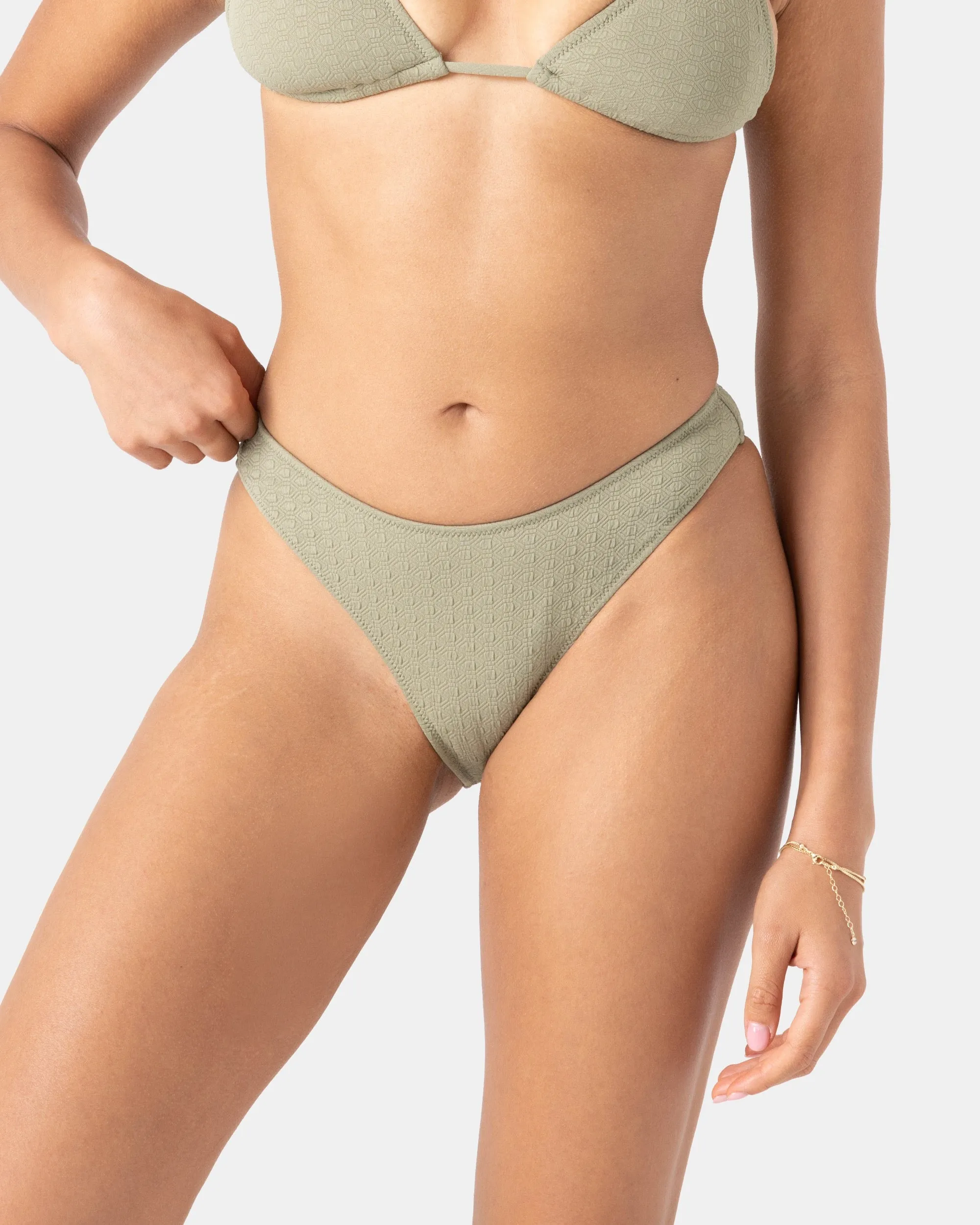 Roxy Womens Bikini Bottoms Haliewa Scoop Cheeky - Image 9