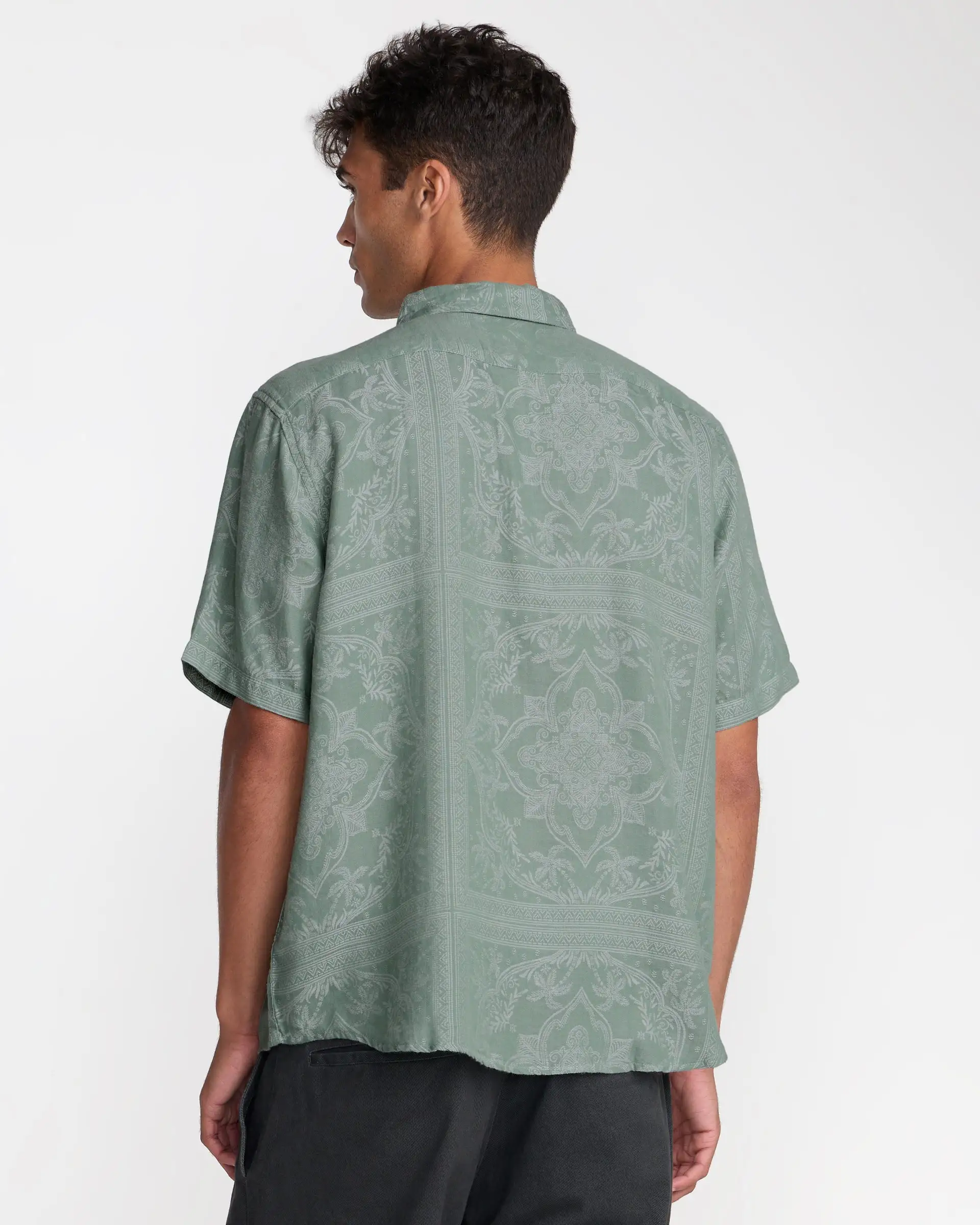 RVCA Mens Woven Mellowist - Image 2