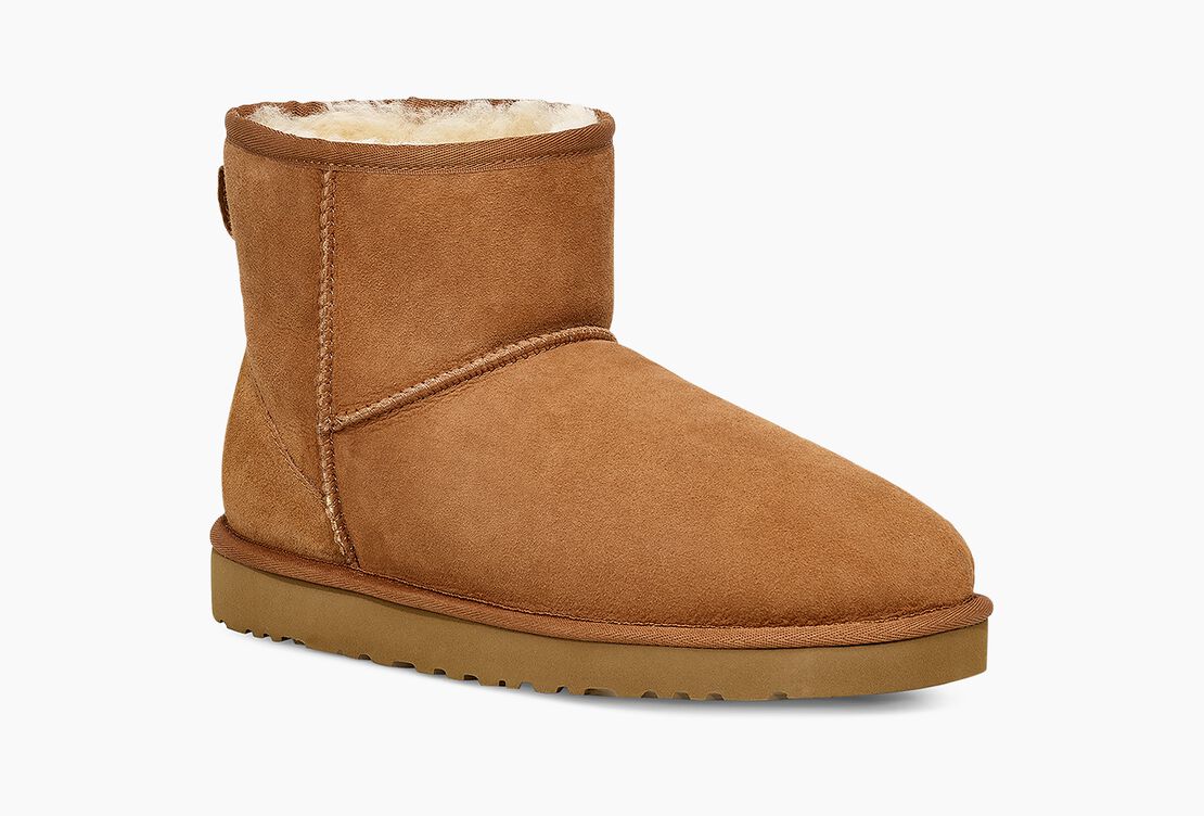 UGG® Mens Boot Classic Mini - Image 2