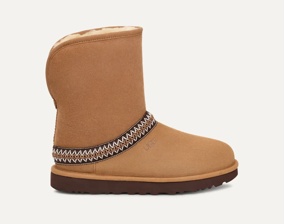 UGG® Womens Boot Classic Short Crescent - Image 2