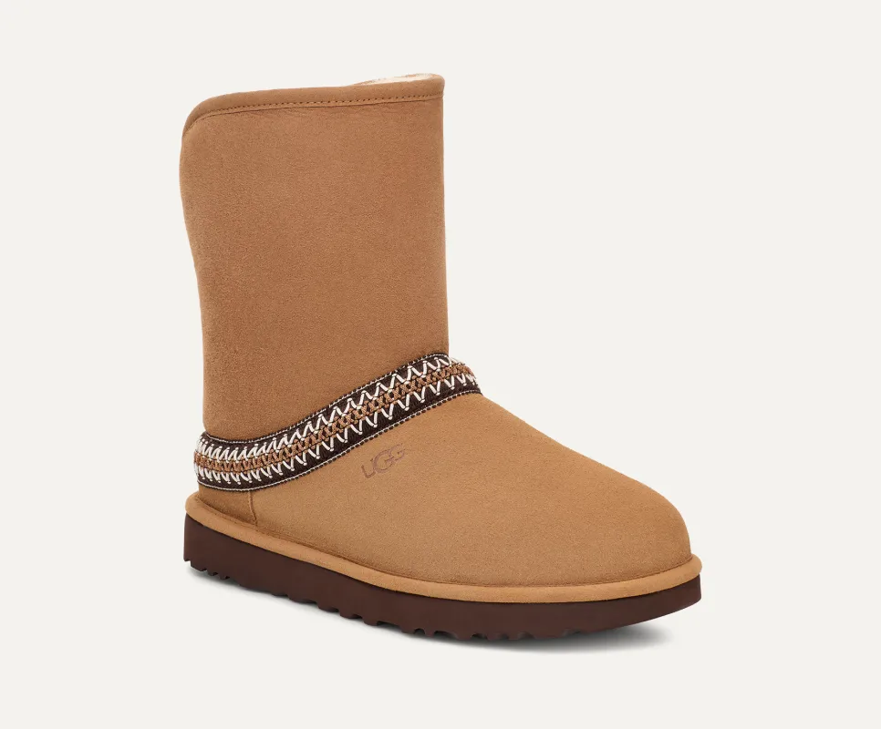 UGG® Womens Boot Classic Short Crescent - Image 3