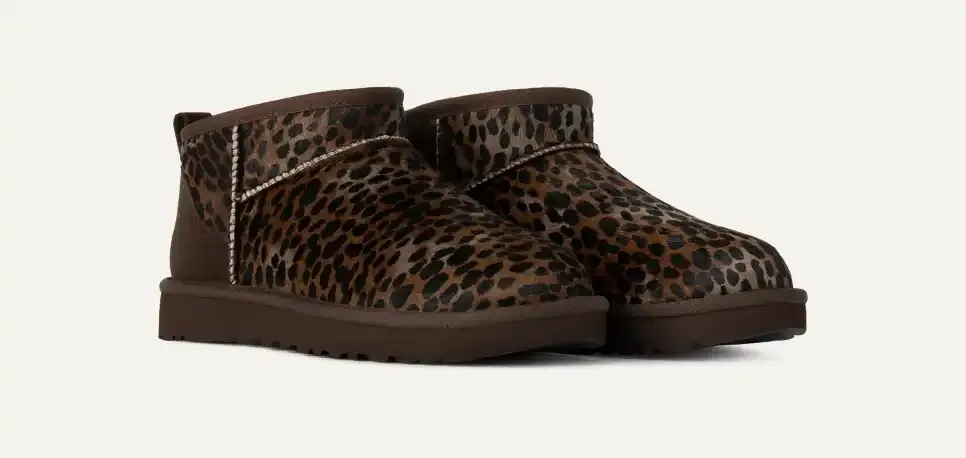 UGG® Womens Boots Classic Ultra Mini Caspian - Image 2