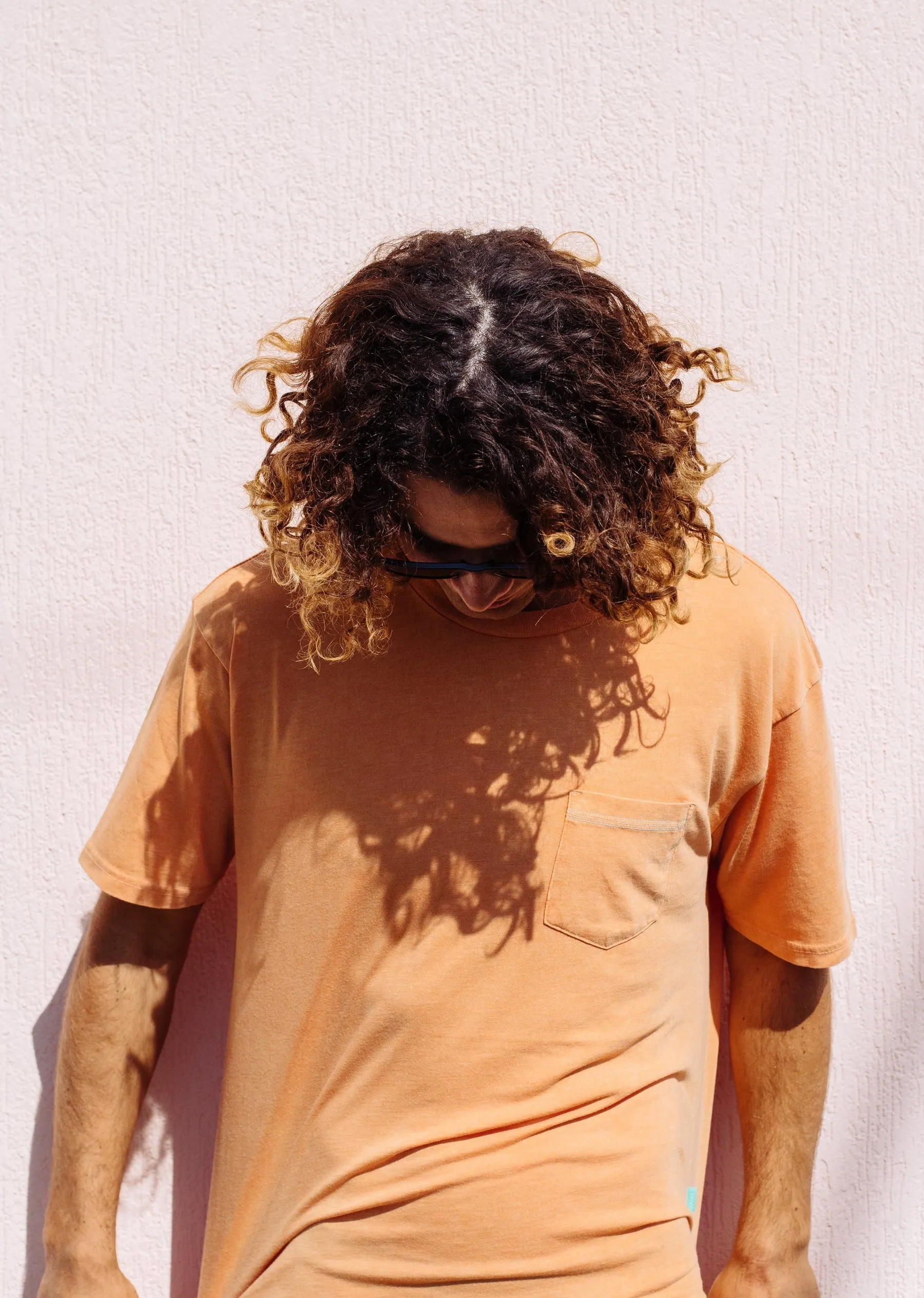 Vissla Mens Shirt Solid Sets Cosmic Wash Pocket Tee - Image 3