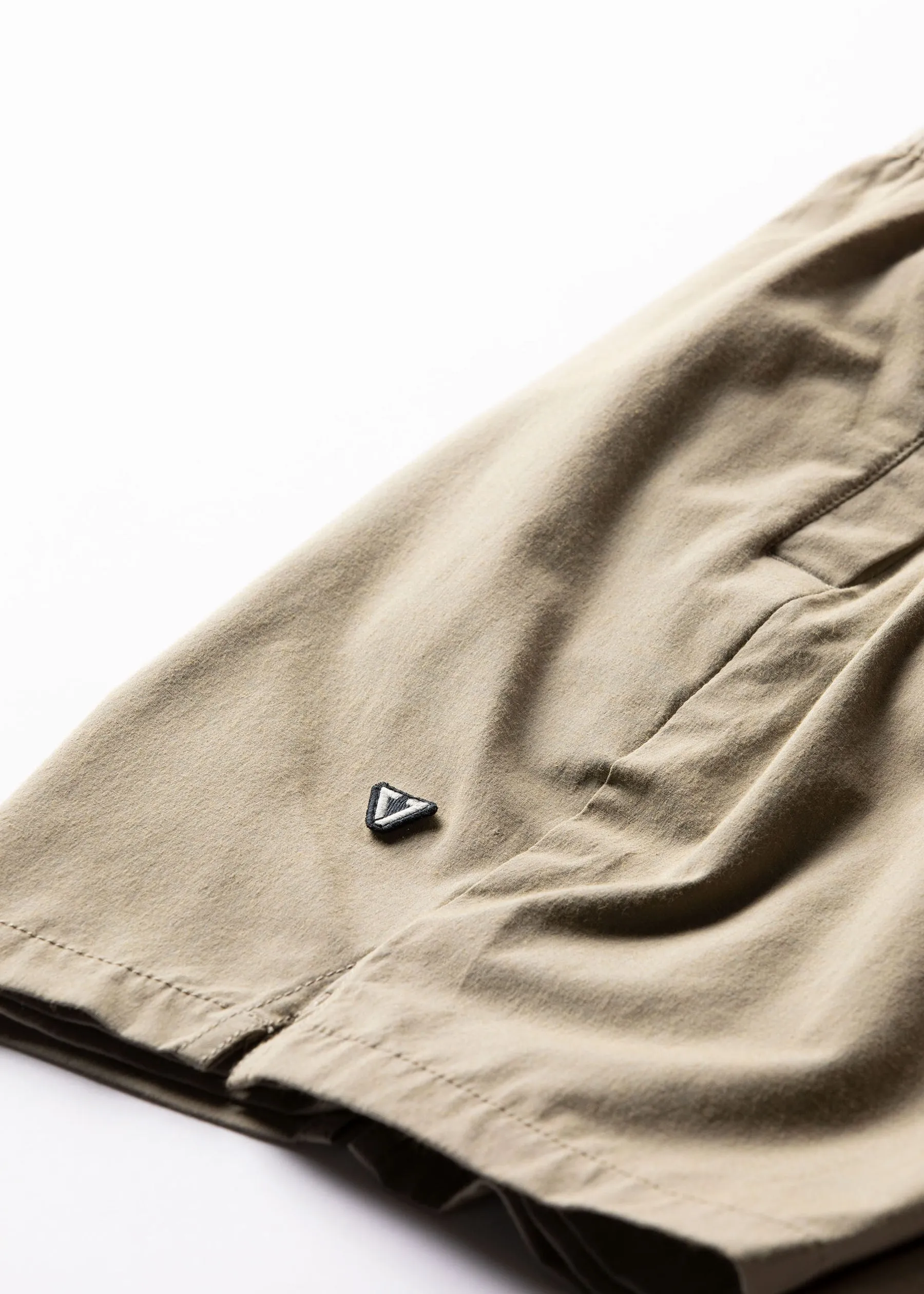 Vissla Mens Shorts Alto 18" Hybrid Elastic - Image 4
