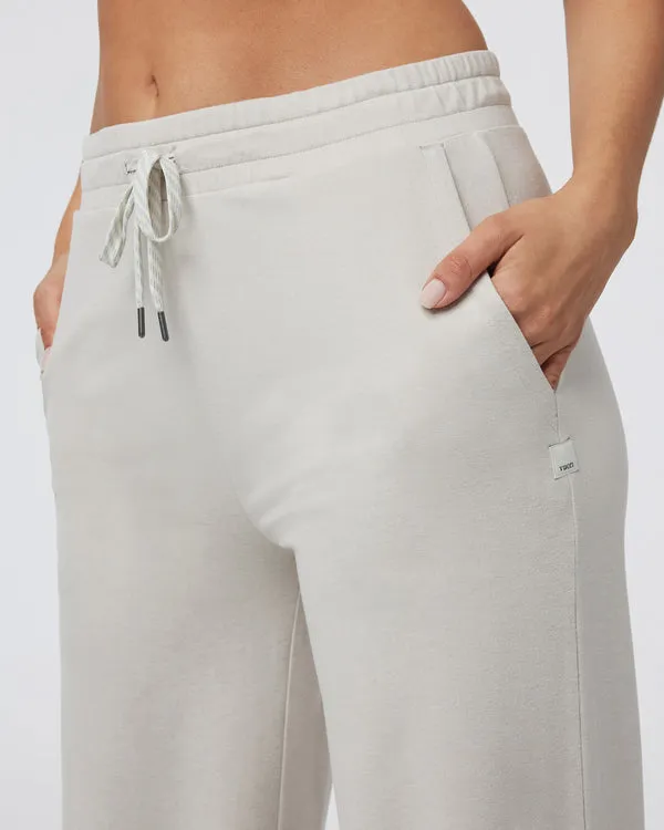 Vuori Womens Pants Halo Essential Wideleg - Image 10