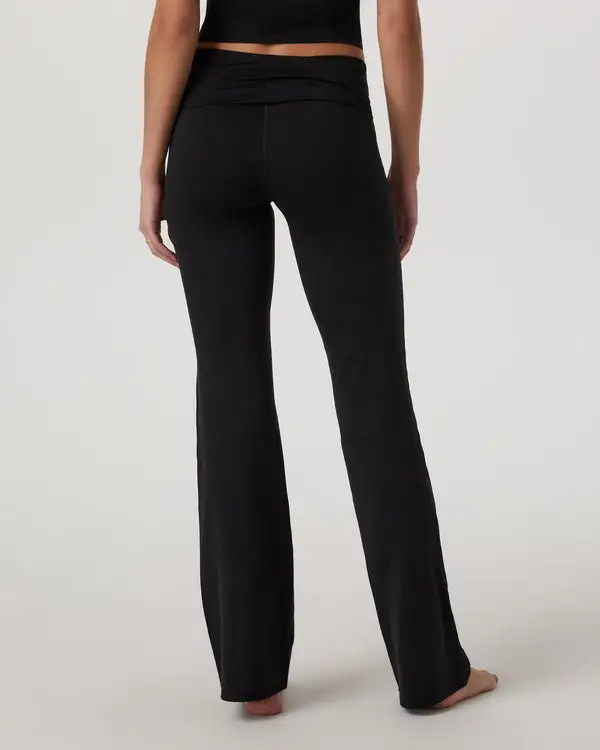 Vuori Womens Pants Halo Foldover Pant - Image 3