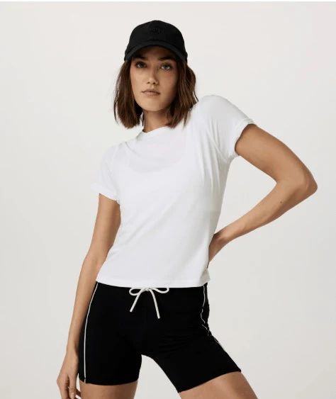 Vuori Womens Shirt Lux Tee - Image 2