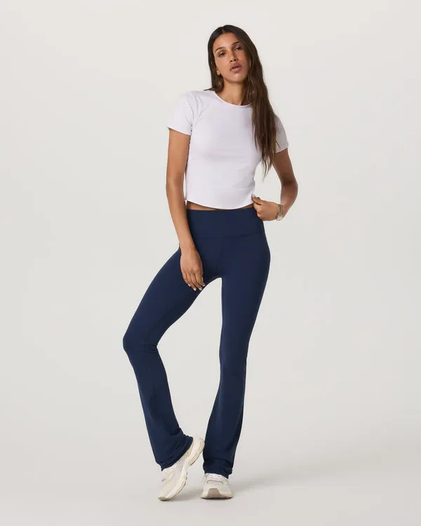 Vuori Womens Shirt Pose Fitted Tee - Image 17