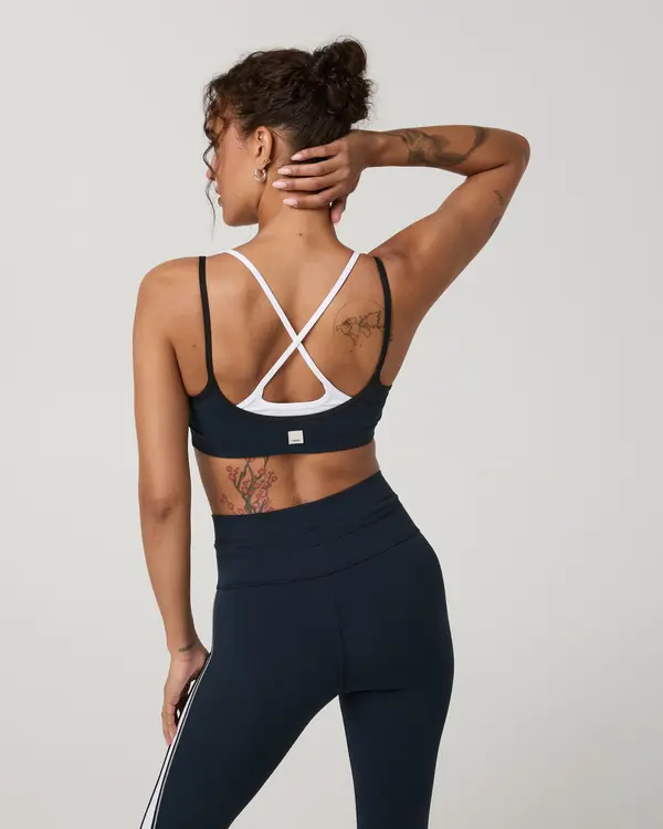Vuori Womens Tank Top Daily Layered Bra - Image 2