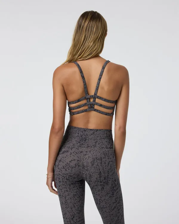 Vuori Womens Tank Top Yosemite Bra - Image 13