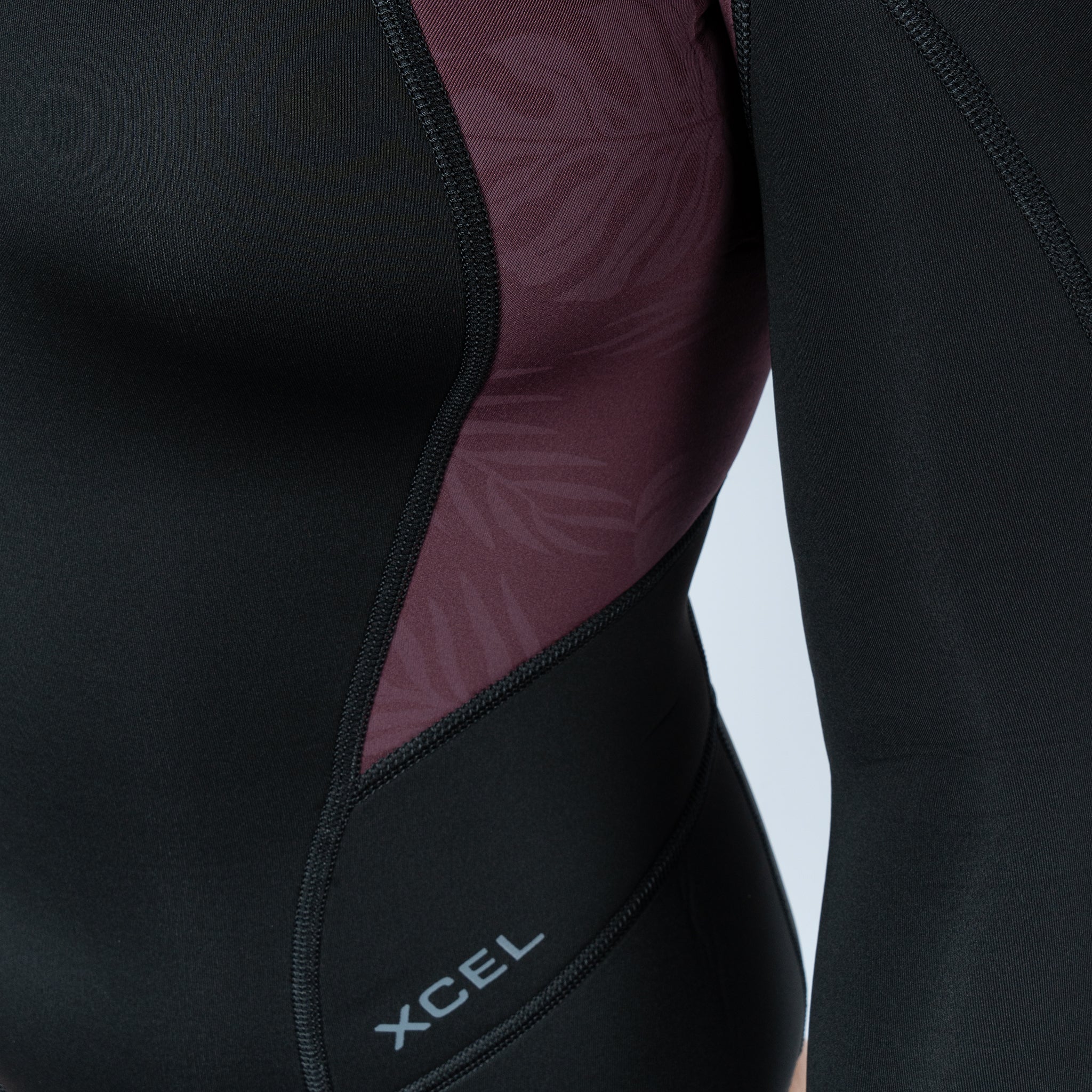 Xcel Women's Axis Long Sleeve Back Zip Cheeky Cut Spring Wetsuit 2mm DS - Image 3